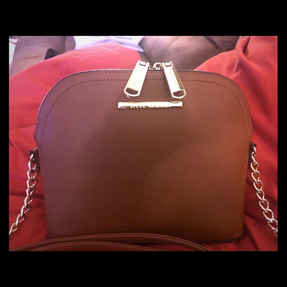 Steve Madden Dome Crossbody Bag BMaggie